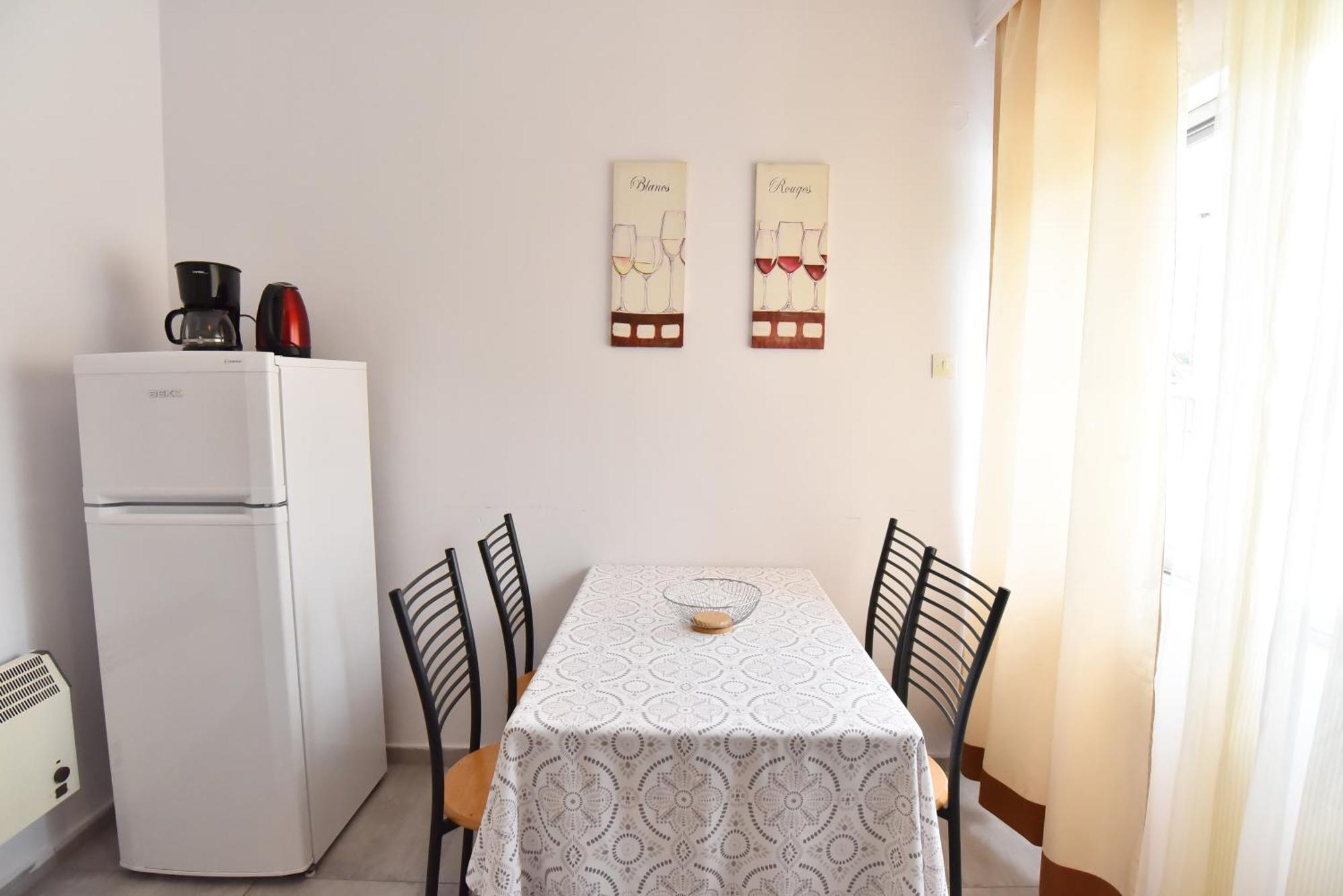 Luca Apartments PalaiónTsiflíkion Buitenkant foto