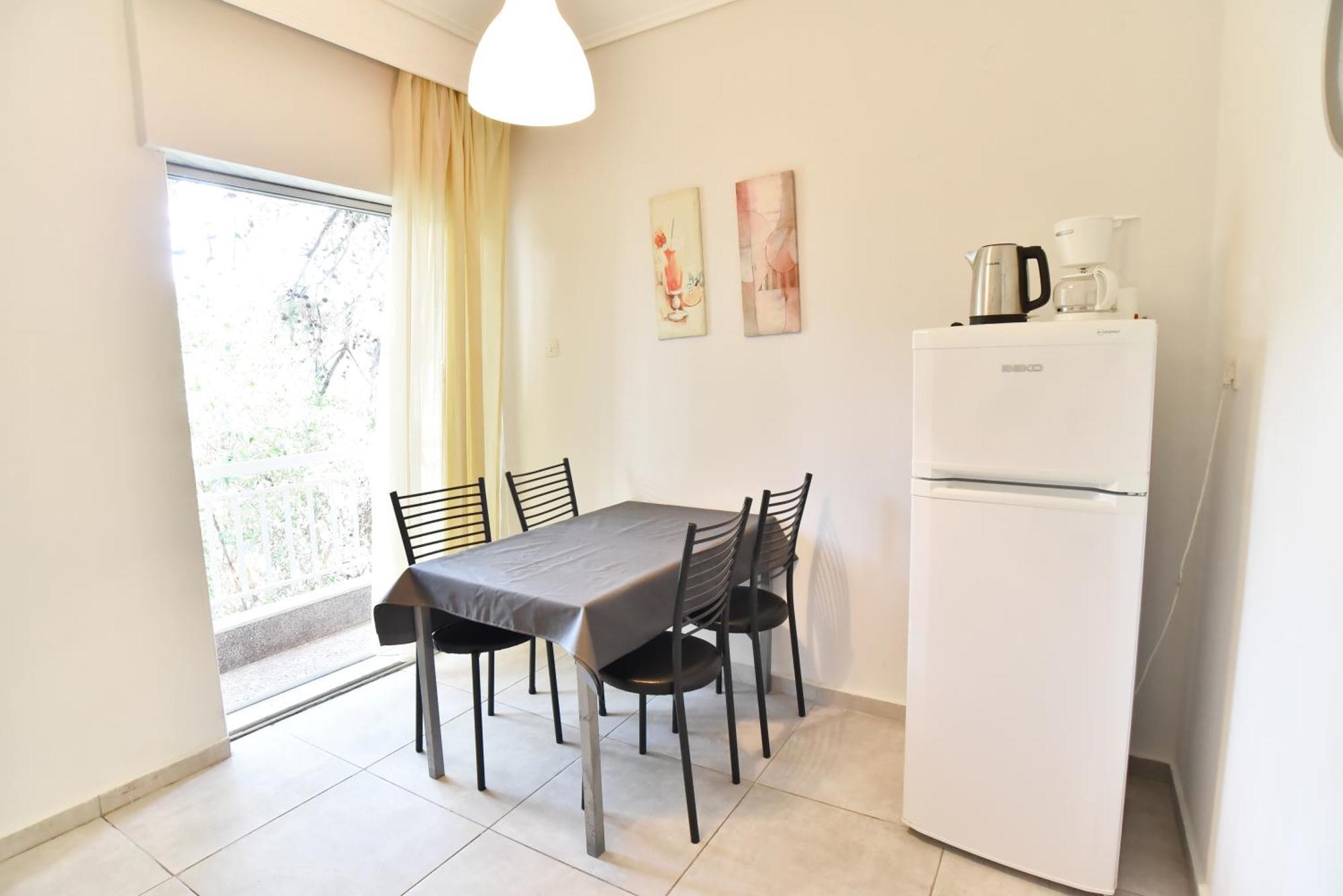 Luca Apartments PalaiónTsiflíkion Buitenkant foto