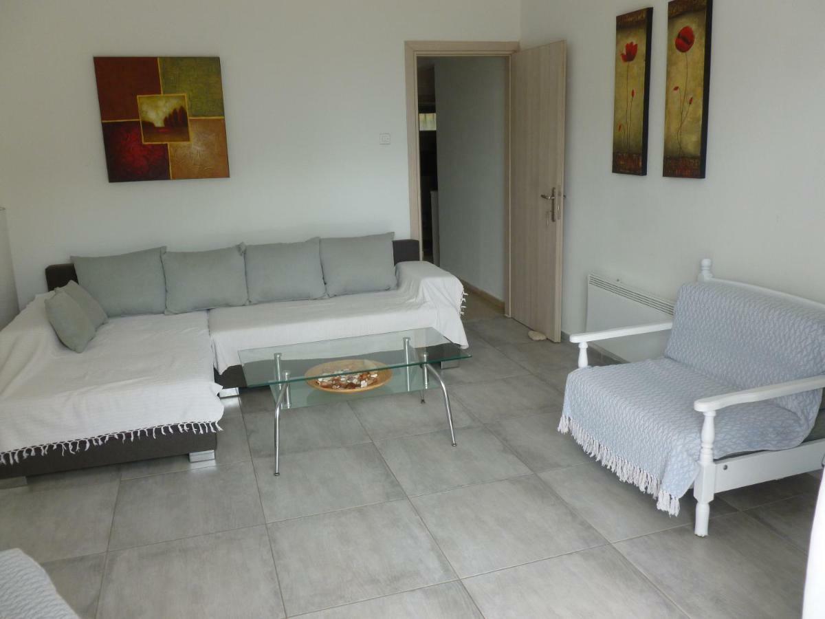 Luca Apartments PalaiónTsiflíkion Buitenkant foto