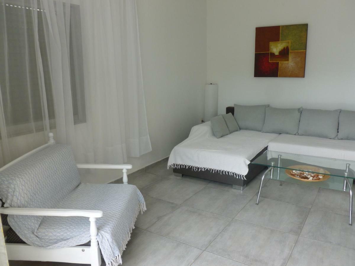 Luca Apartments PalaiónTsiflíkion Buitenkant foto